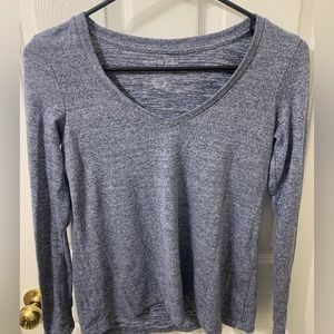 American eagle extra small sweater